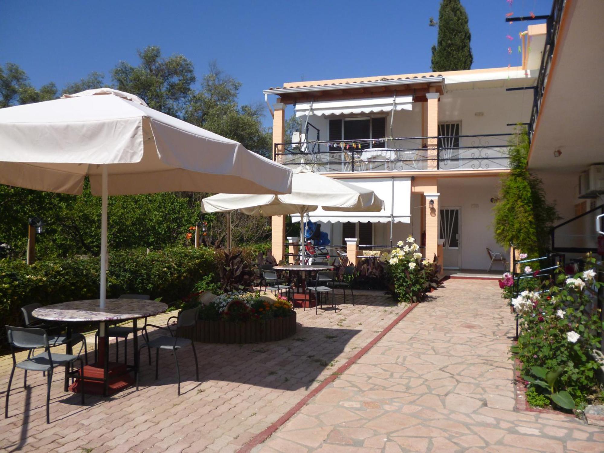 Kostas Studios Agios Georgios Pagon Exterior photo